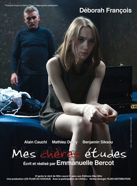 Mes Cheres Etudes / Student Services / Студентка на повикване (2010)